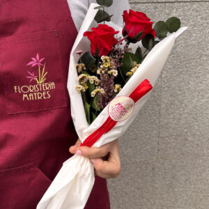 Ramo de rosas preservadas - Imagen 3