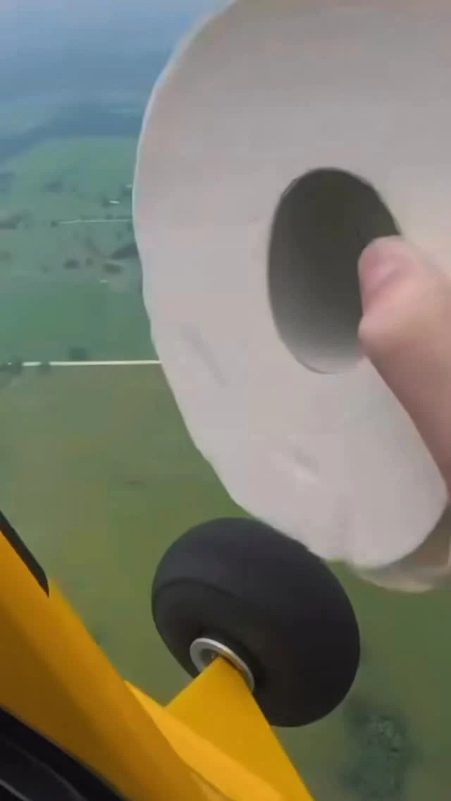 Nos ha llegado un mensaje especial para ti 🍃

Siempre es un buen momento para comprarle flores 🤍
